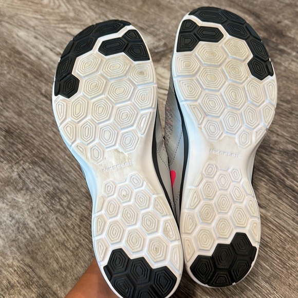 Women’s Nike Training Flex Trainer 5 Size 10 - Picture 7 of 10
